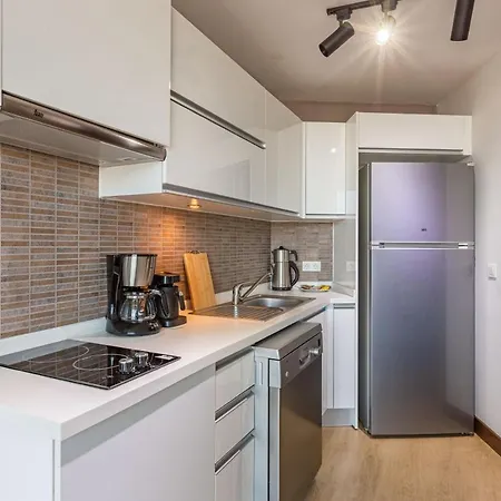 Apartment Charming Flat With Gorgeous City View In Atasehir