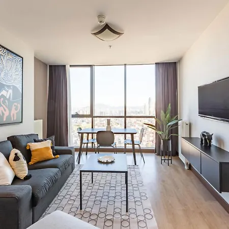 Charming Flat With Gorgeous City View In Atasehir Apartment
