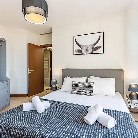 Apartment Charming Flat With Gorgeous City View In Atasehir *